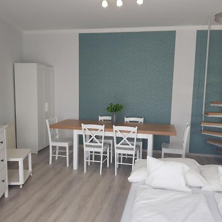 Zoli Apartmanok-Adri Koelcsey 32 ไฮจ์ดุสโซบอสโล ภายนอก รูปภาพ
